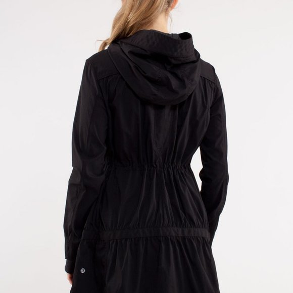lululemon athletica Black Hooded Jacket - Picture 13 of 13